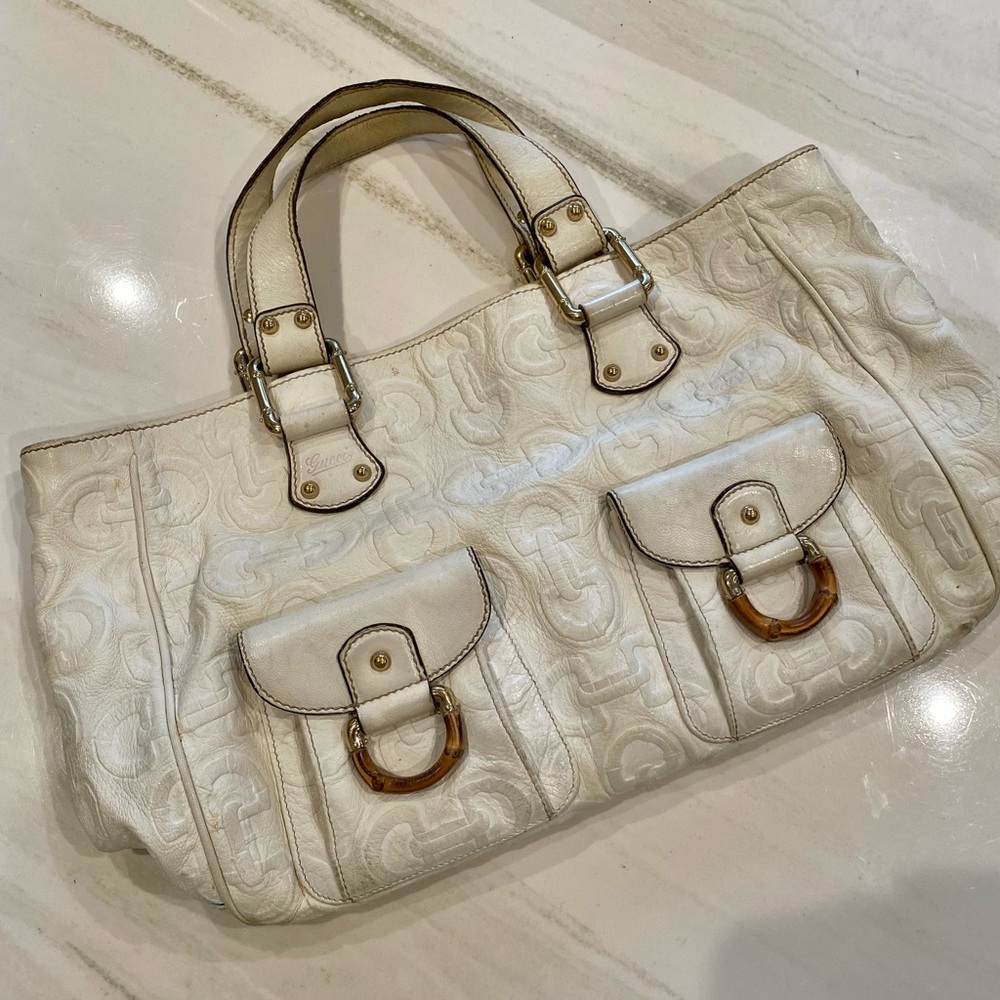 Elegant Cream Vintage Gucci Handbag